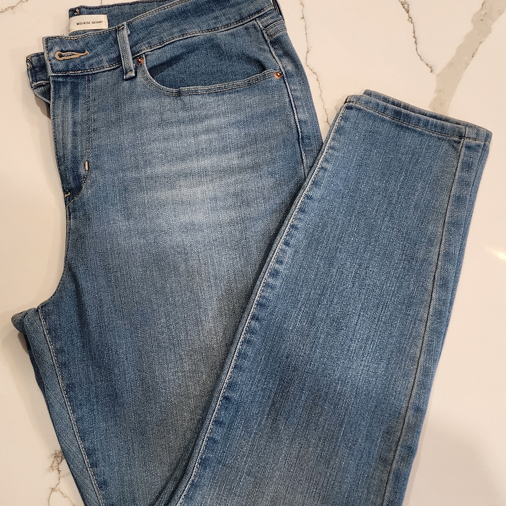 Levi's Signature Women's Jeans Mid Rise Skinny Blue 12M 31x30 Stretch